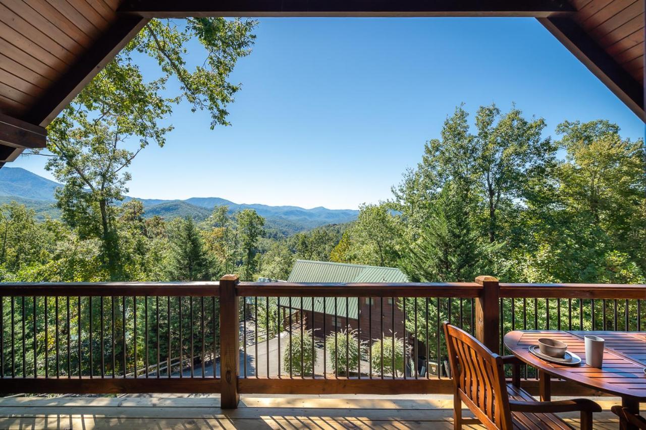 Another Day In Bearadise By Stony Brook Cabins Gatlinburg Exterior photo